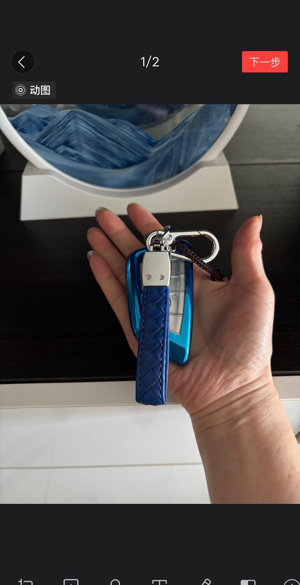 我弟弟昨天又在南宁买了一套房子，这次来他又买了两套，我手术的头一天，他已经买了一
