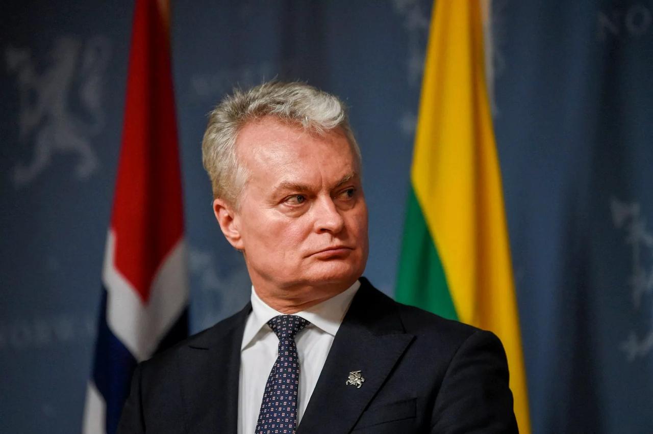 塔斯社消息，当地时间7日，立陶宛总统瑙塞达表示，经该国议会批准，立陶宛政府决定允