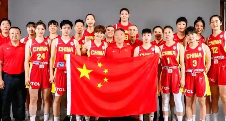 女篮备战2026年世界杯，阵容基本确定，李梦或会回归，看下月表现女蓝亚洲杯从开