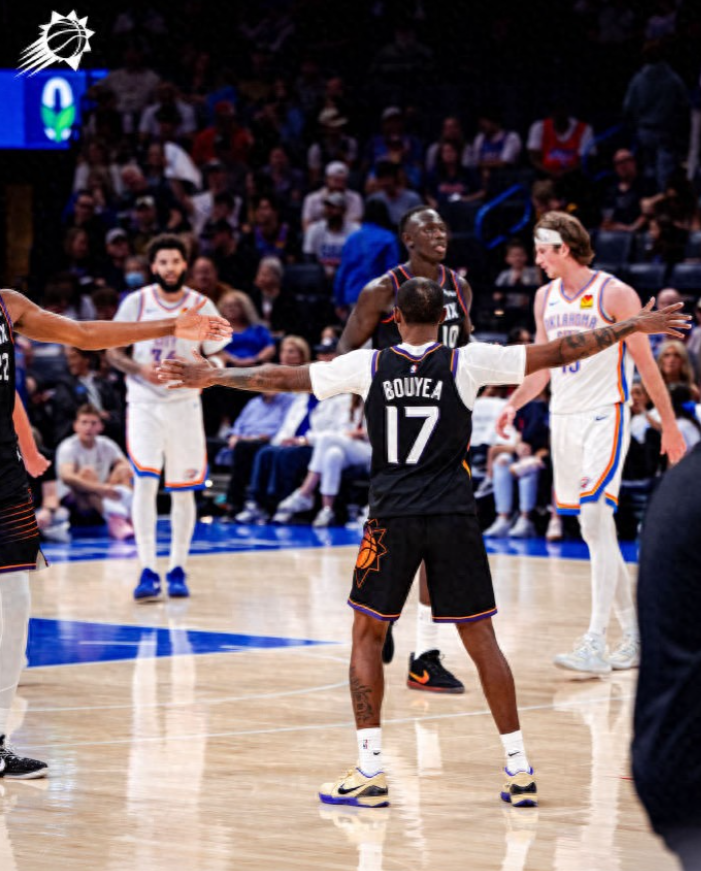 常规赛收官战，太阳在客场135-103战胜雷霆，以一场32分的大胜结束本赛季常规