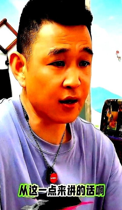 很多男人都不愿意承认的一个真相，就是夫妻离婚以后还不愿意接受这个事实，只要领了离