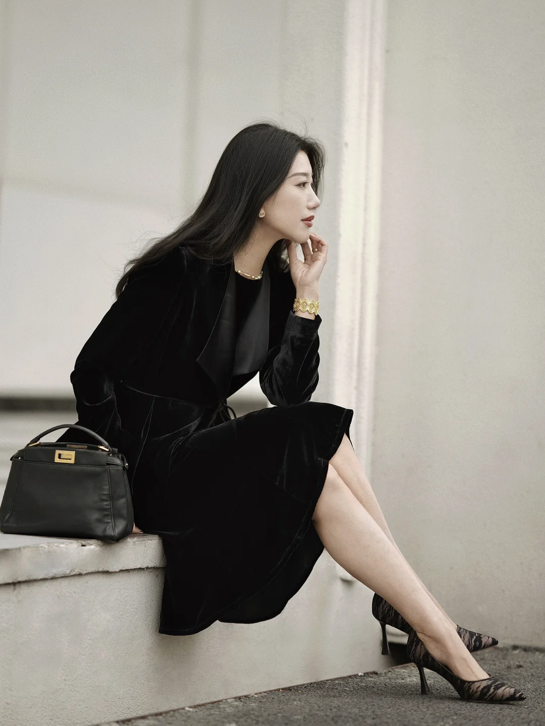 黑丝绒予我的优雅轮廓