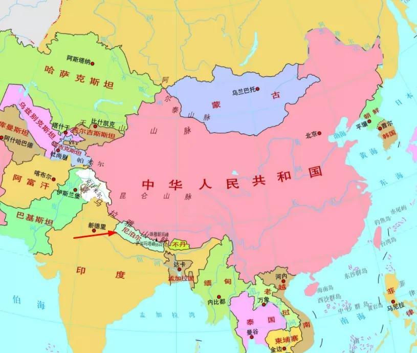 #外蒙古为啥穷还乱#蒙古国之所以又穷又乱，主要是三个原因造成的：1，蒙古国本身