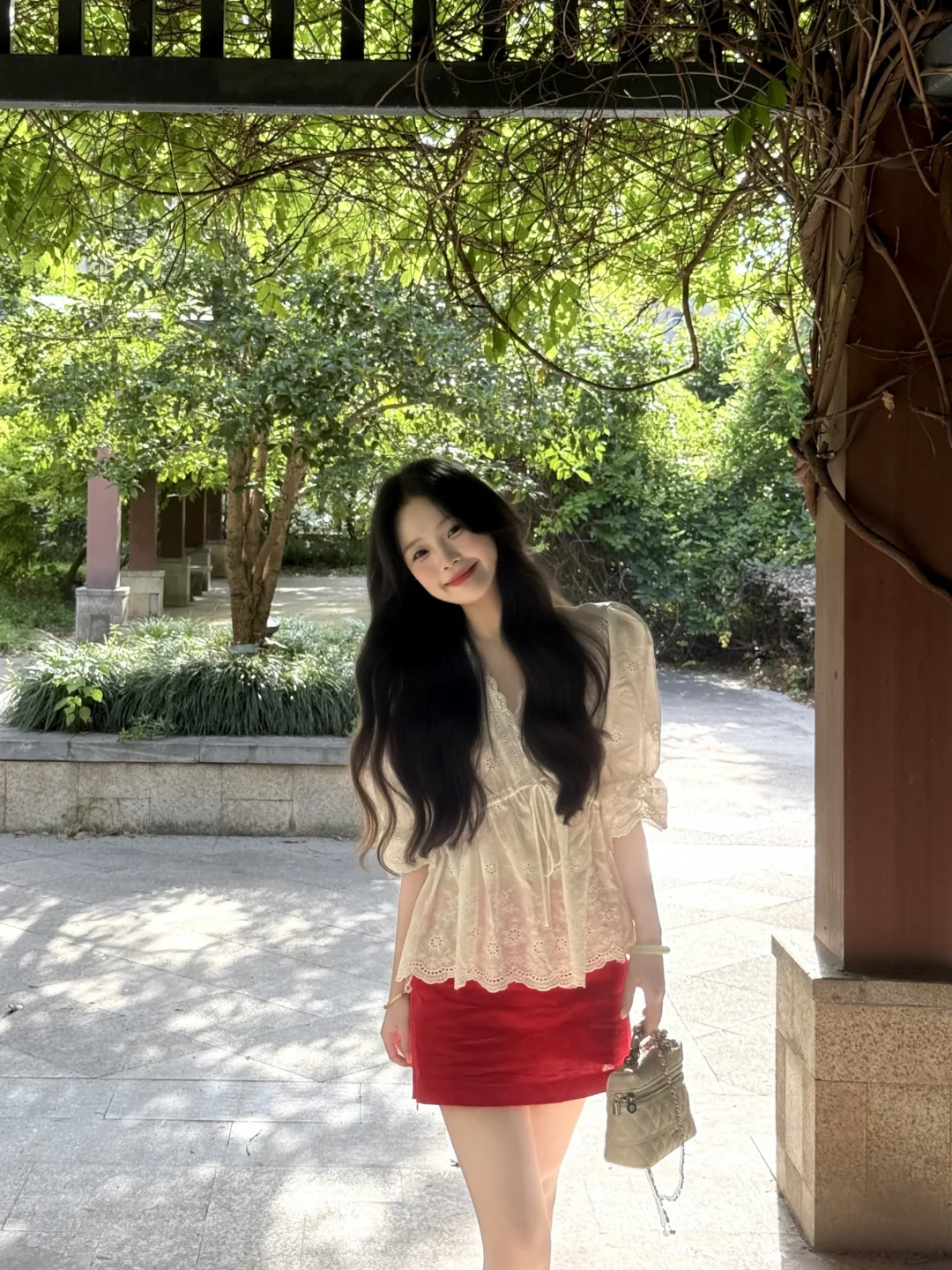 明媚的红🌺