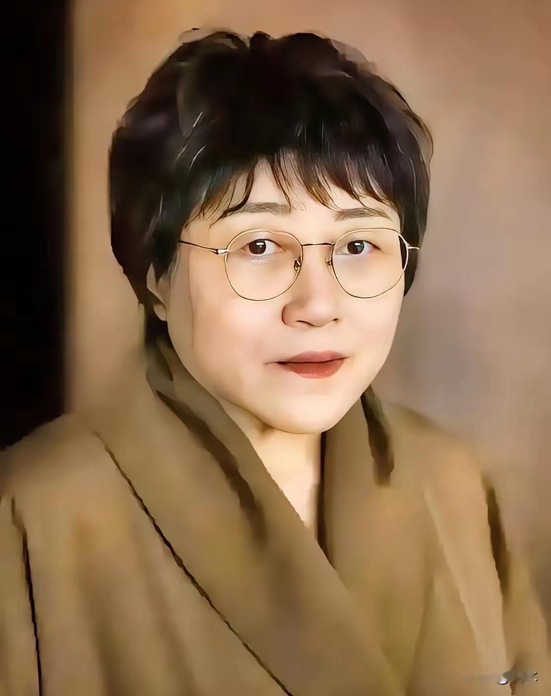 性学专家李银河说：“如果你已经50岁左右了，那么你的人生余额已经不多了，如果不