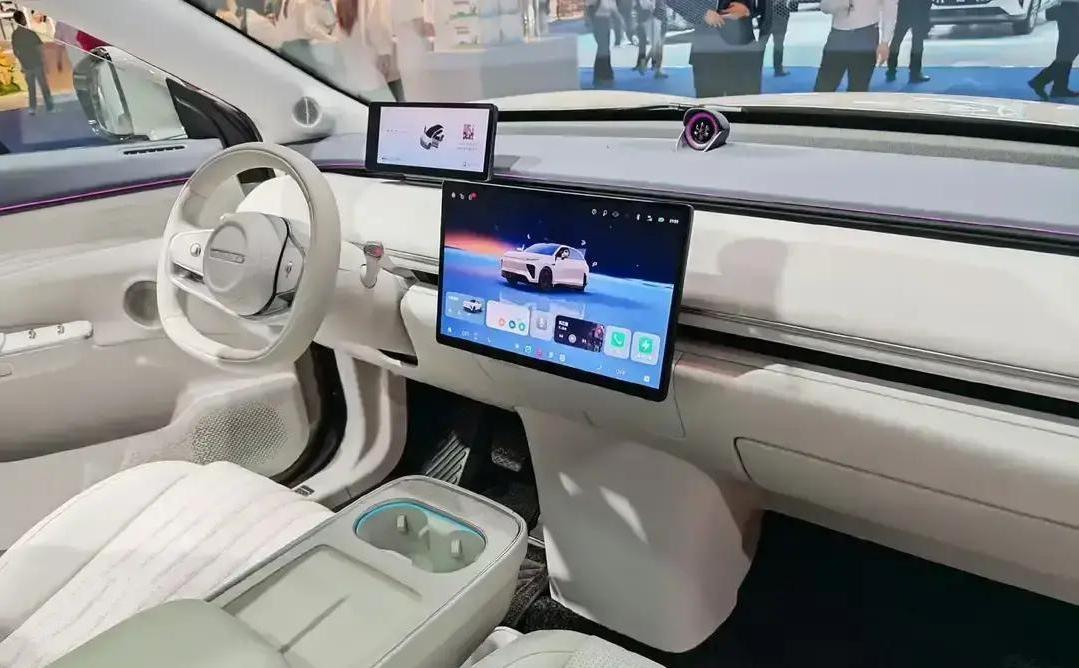 奇瑞汽车这几年真是猛得不行。2022年赚了58亿，2023年直接翻倍到104亿，