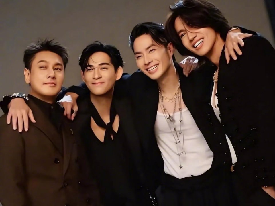 朱孝天举报五月天所属公司朱孝天举报五月天所属公司有人问朱孝天为什么要这样？很