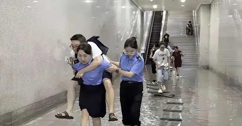 现在都这样子了么