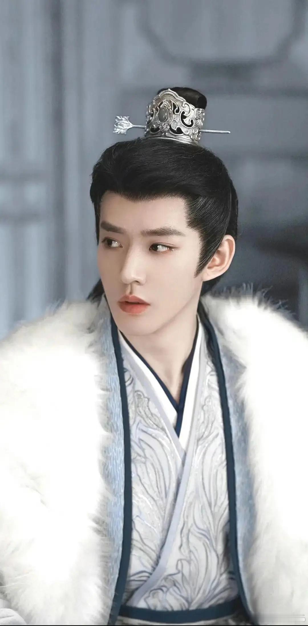 男明星古装大光明扮相，终于懂了为什么有的电视剧就看不进去了