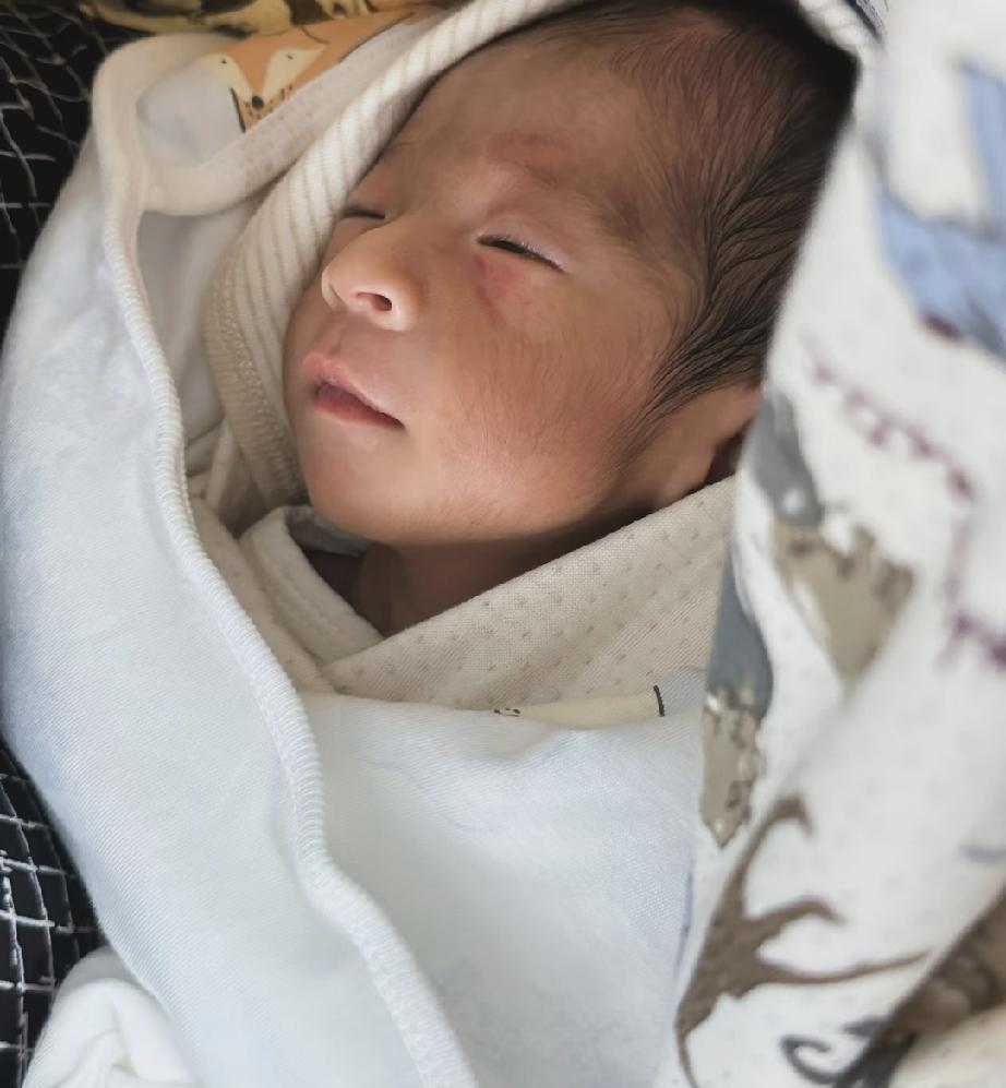 孩子生我车上，不知是否吉利……前几天领导安排我去出差，半路上遇到一位孕妇蹲在