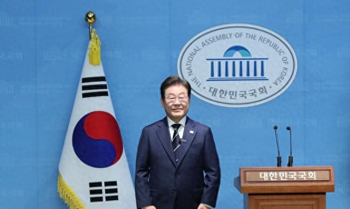 李在明一句感谢引发风波韩国政坛炸锅了，一句“感谢中国”竟