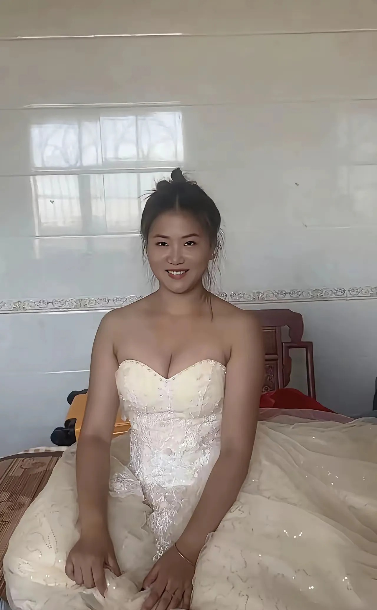 新娘结婚了，遇见老实人