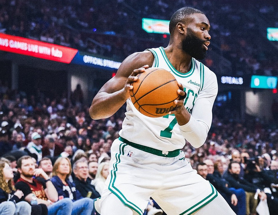 下场打文班了，真正意义上的挑战这应该是常规赛里面最期待的一场比赛，全联盟都没