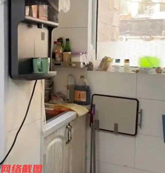 吉林长春有男子家中来了燃气公司检查工作人员。只是工作人员走后却把男子家里的燃