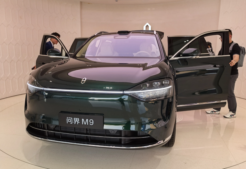 40万预算了，还买什么问界M8，都50多万预算了，还买什么问界M9，闭眼买bba