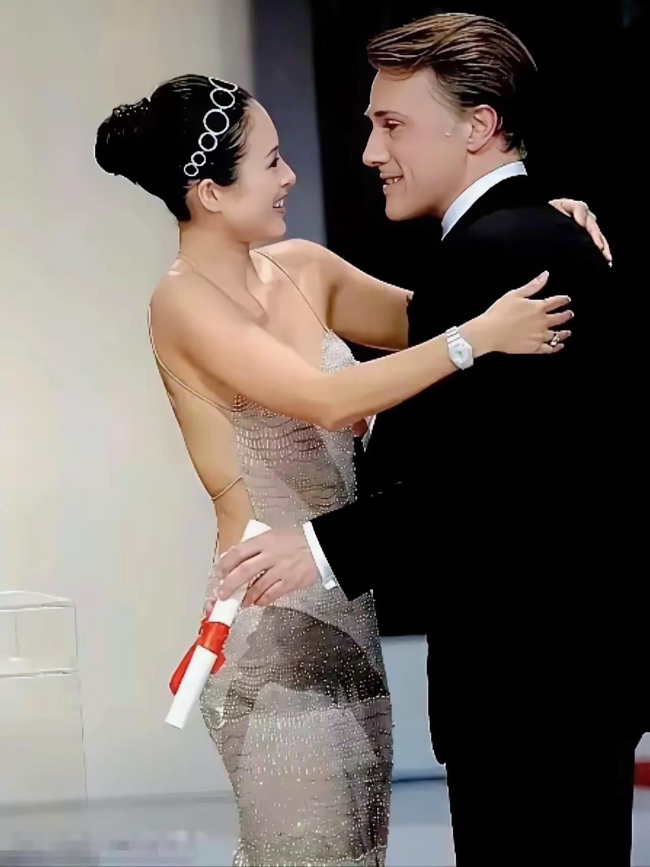 章子怡，我特别喜欢的一个女星！她主演的影视剧我几乎看了个遍。我印象最深的是她主演