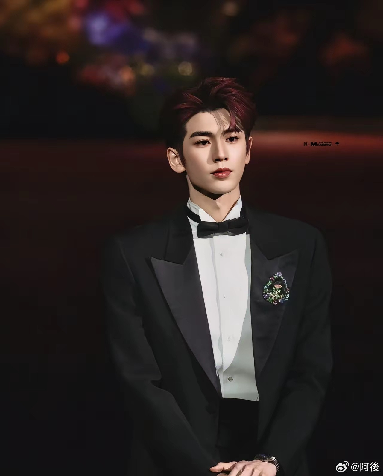 怎么感觉这些人身上都或多或少有点张凌赫的影子