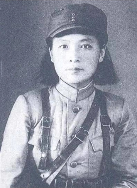 她长得太纯洁，送她走吧！”日本人识破新四军女特工，没有严刑逼供，好吃好喝待着，毫