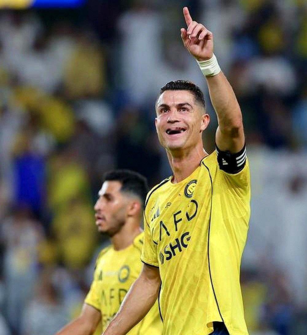 盘点C罗职业生涯三叉戟组合最佳TOP8：菲利克斯助攻C罗进球，这两人配合越来越