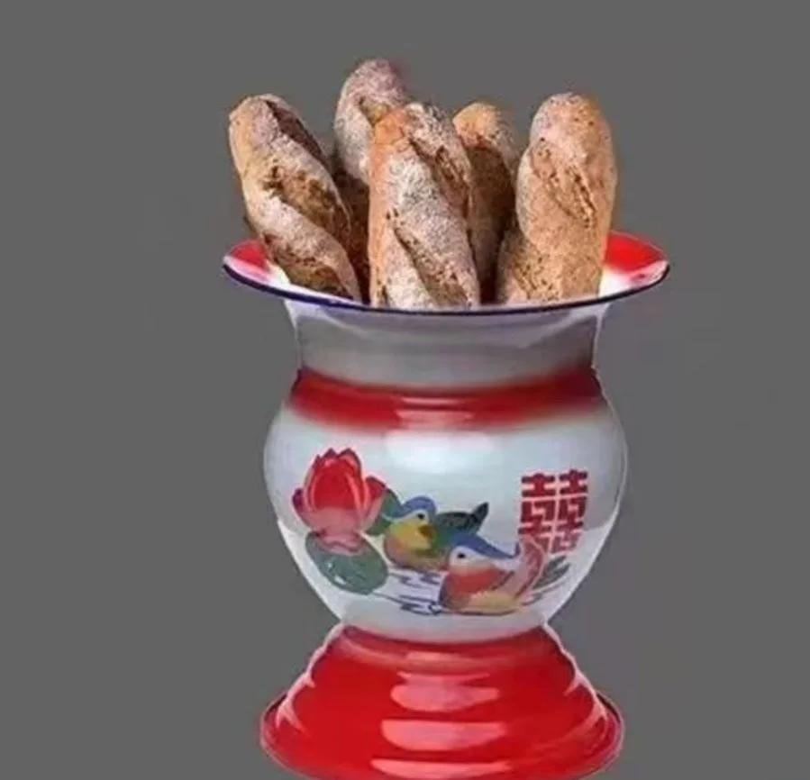 外网流行中国化这个产品在国外很火，也被开发出了新的用途，漂亮又实用。如果不是因