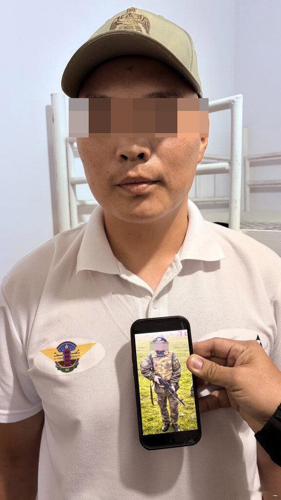 菲律宾移民局12日逮捕一名30岁蒙古籍男子。该男子在当地一所飞行学校报名就读，却