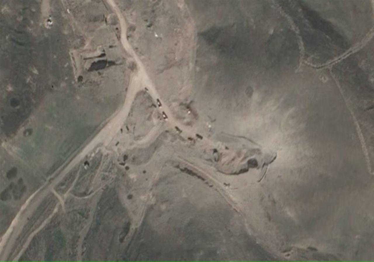 卫星图像显示伊朗清理地下导弹基地：卫星图像显示，伊朗在停火期间一直在清理堵塞其地