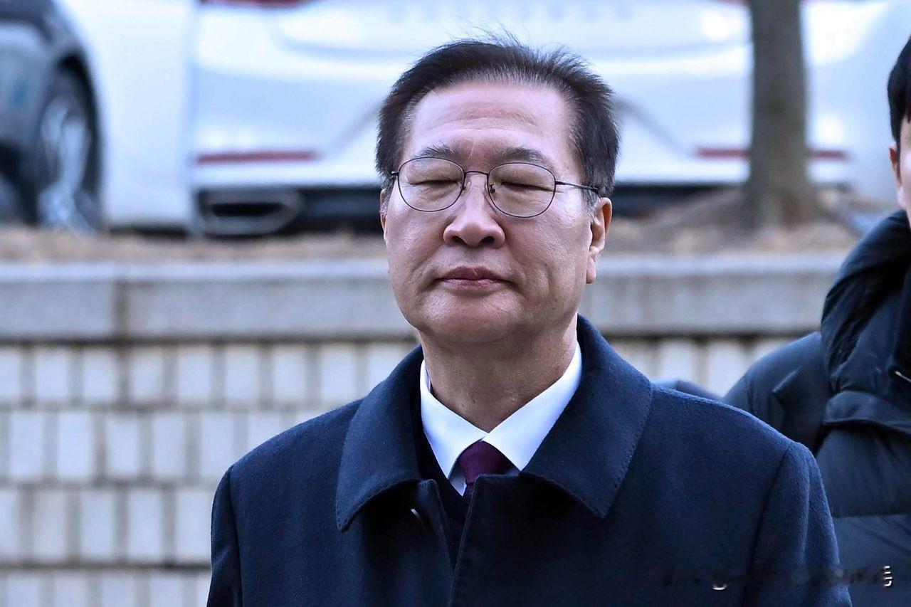 在韩国前总统尹锡悦一审被判处无期徒刑后，其余内乱案涉案人员审判也将提速。目前在审