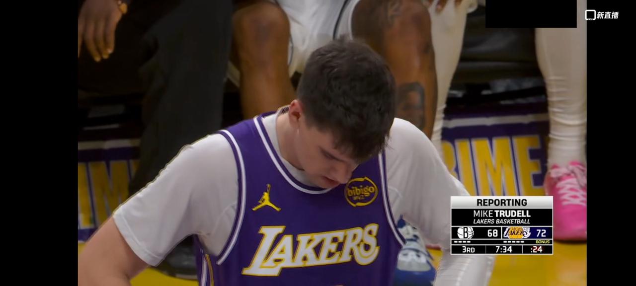 “拉拉”取代“水拉”！湖人新梗来了近期湖人球员拉拉维亚表现持续低迷，引发球迷热