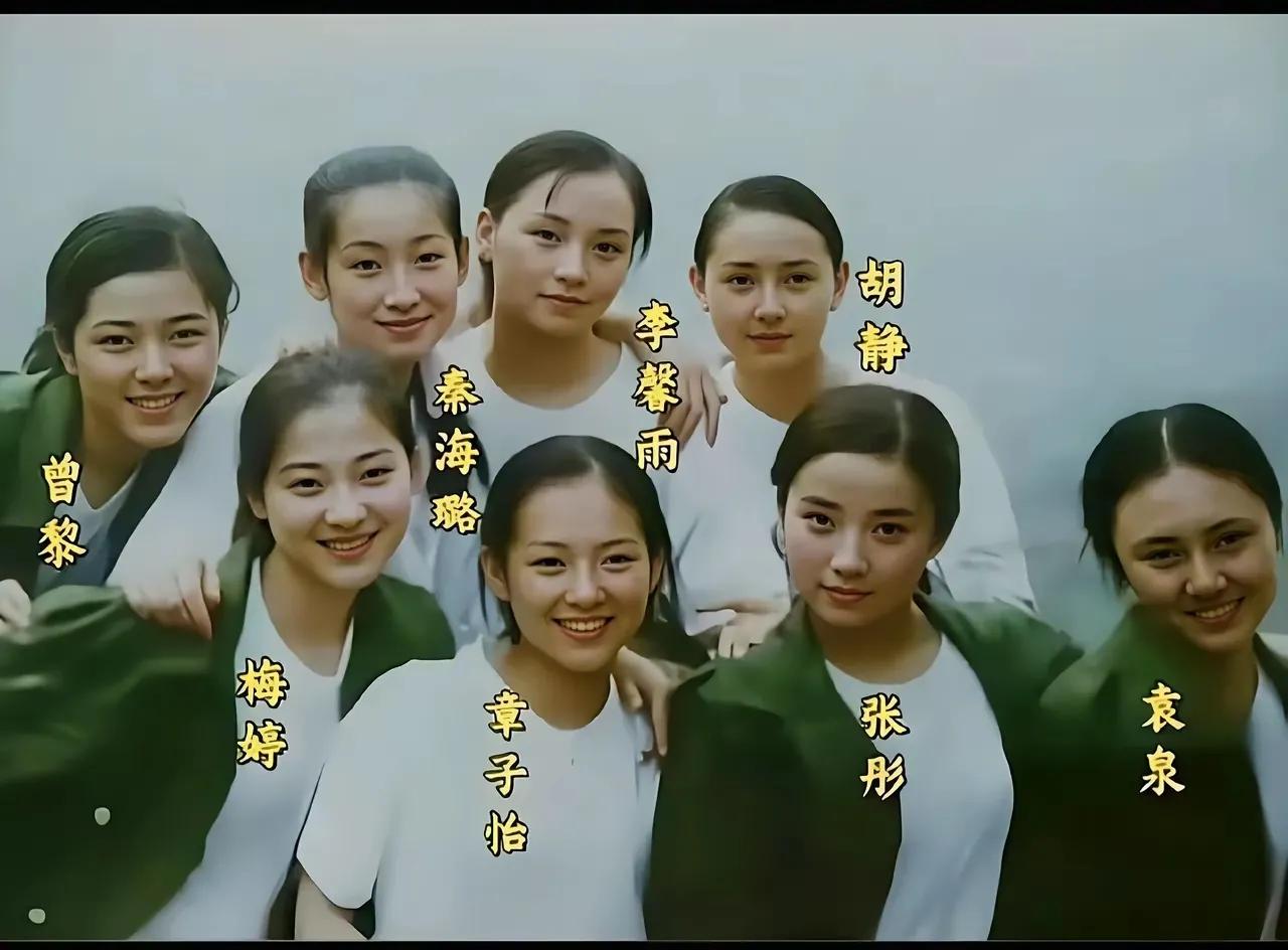 都够美的！纯净的都像一汪泉水！这照片怎么看怎么舒服。照片照片里的时光合