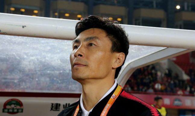 李玮锋从宁波足球俱乐部下课！带队把垫底队拉到中游，建功脱困为何却遭下课？10
