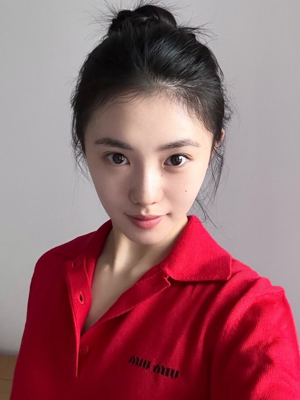 刘浩存从小就长这样该怎么形容这个自然氧气感好灵好美🥹