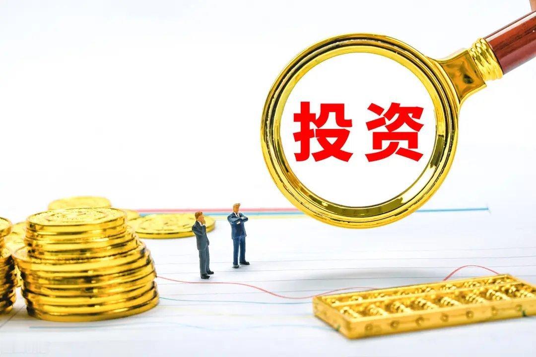 长期持股选谁？10大龙头拆解，3只堪称