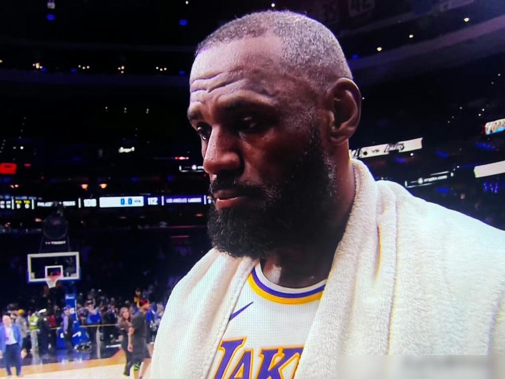 詹姆斯太谦虚了！​今天，詹姆斯打出了截止目前本赛季的最佳表现​末节独得1