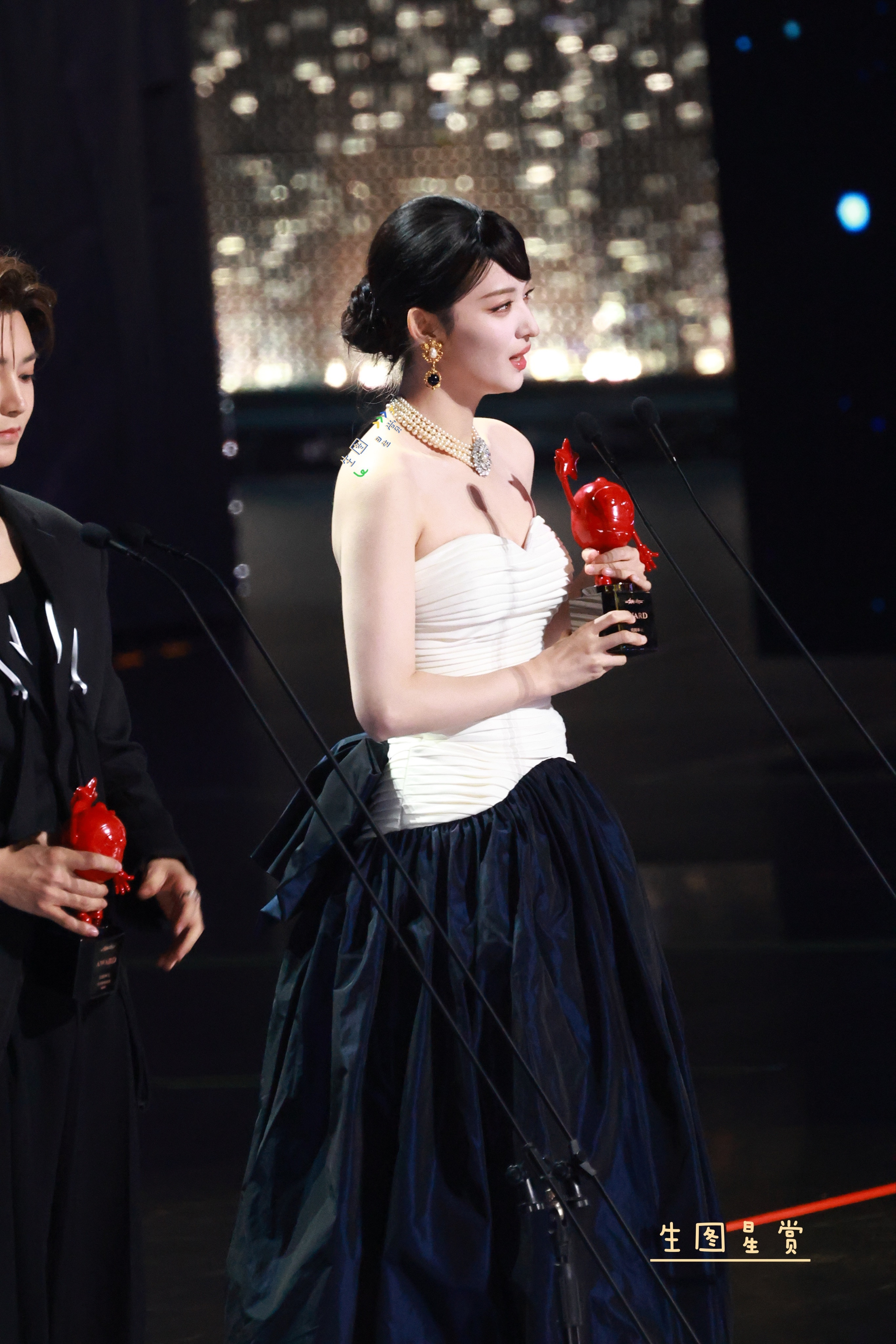 王楚然尖叫之夜颁奖礼颜值与演技并存的Chuan⛵️王楚然珍珠美人王楚然