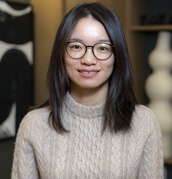 王虹能获得菲尔兹奖，这当然是大好事，但是如果就此说明“寒门难再出贵子”错了，那就