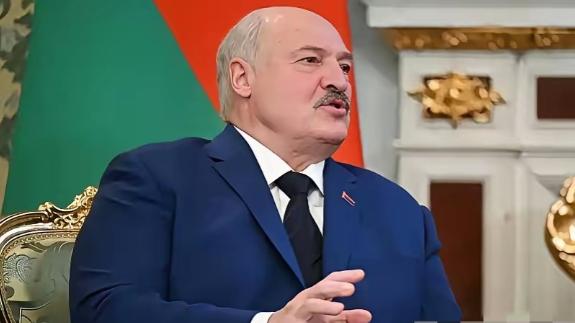 🌞最近白俄罗斯总统卢卡申科爆了个大料，听得我心里一惊，他说，俄罗斯在202