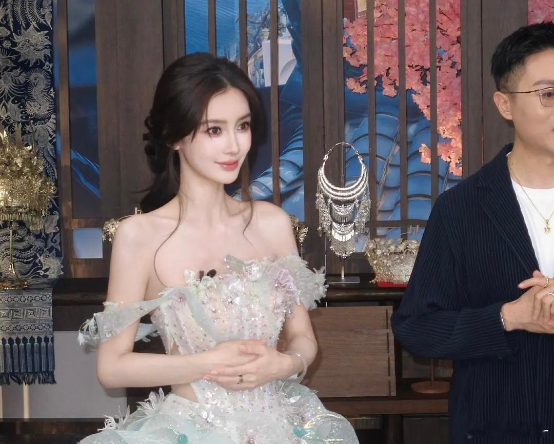 我去Angelababy美成啥了谁懂p1带给我的冲击感