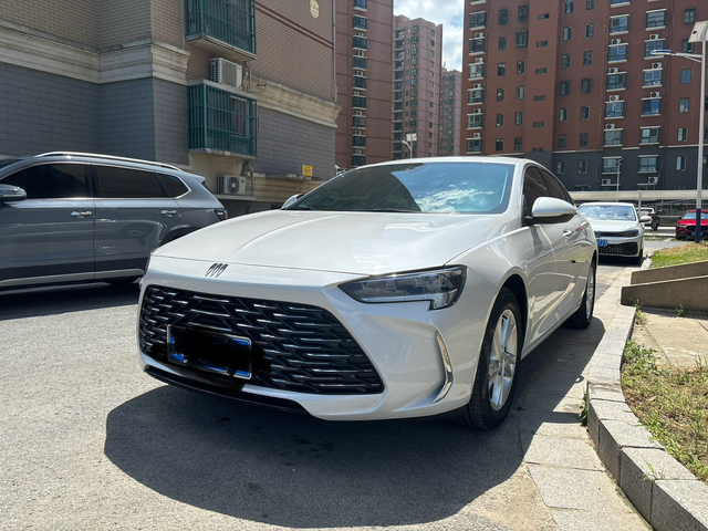 新提君威，感觉还行1.5t提车之后就跑了一下高速，总体还算满意，全程130，没