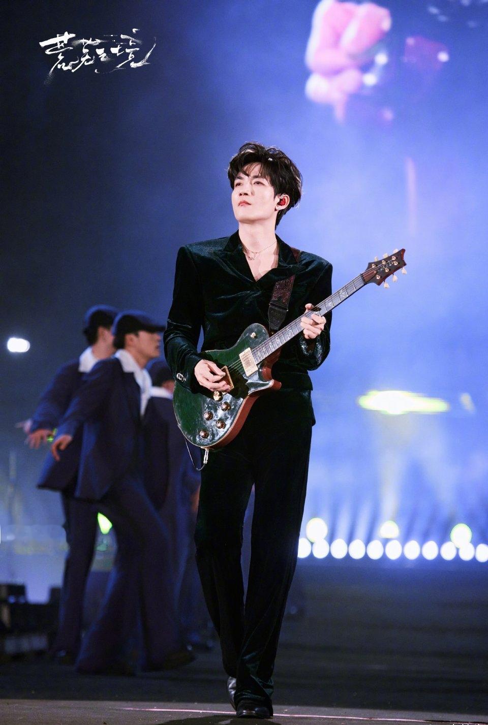 听说陈楚生南昌演唱会拉动南昌综合消费近10亿元，真的是惊呆了啊，花生们都这么有钱