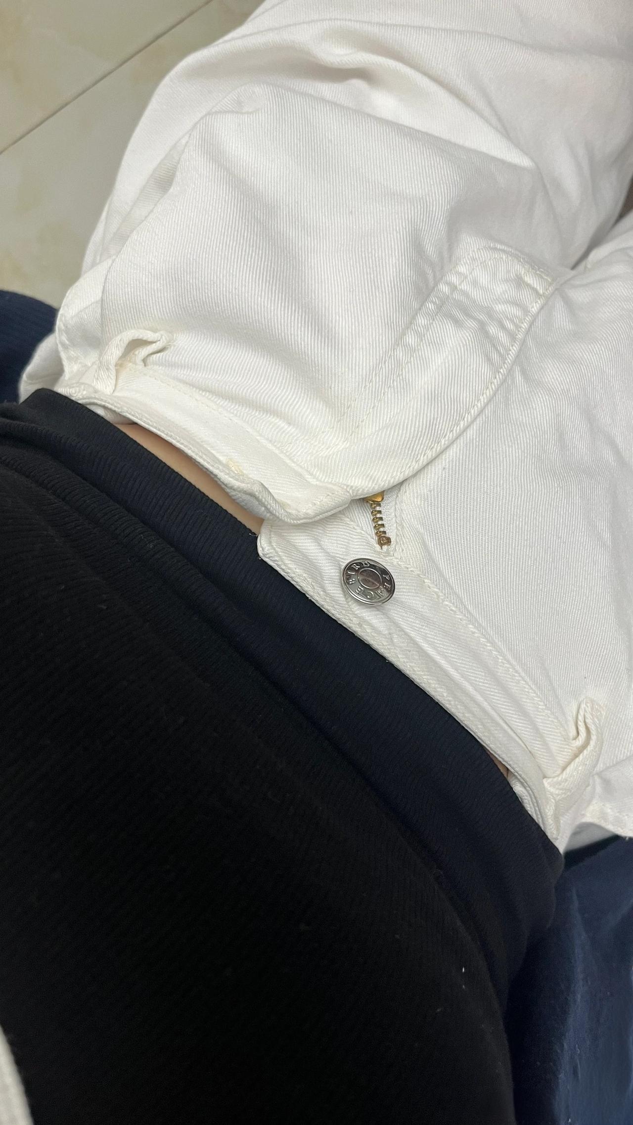 解开扣子，感觉还能再吃一顿吃火锅