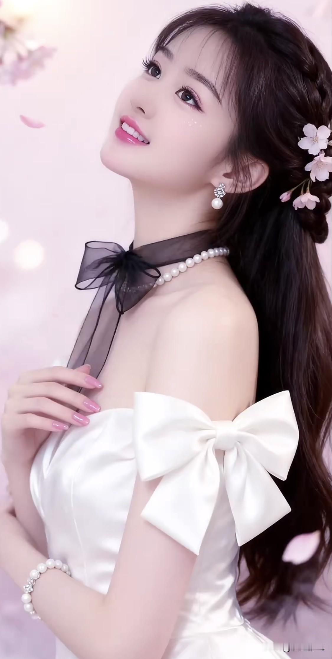 玉人如花笑，珠帘映月明。玉磘美人玉人倚花图玉坠美人玉人倚花图玉坠美人玉