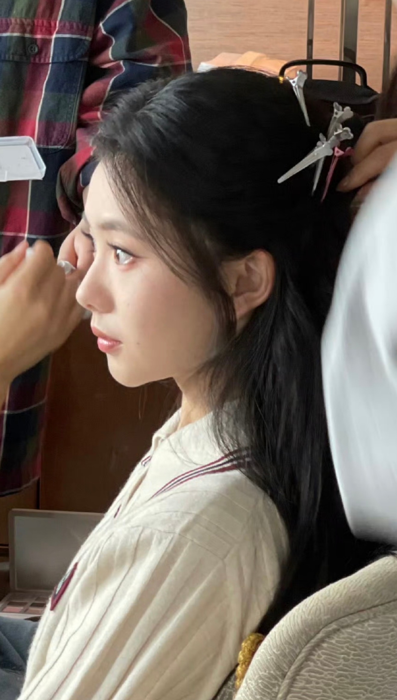 刘浩存今日营业化妆📸放大看看这个侧面