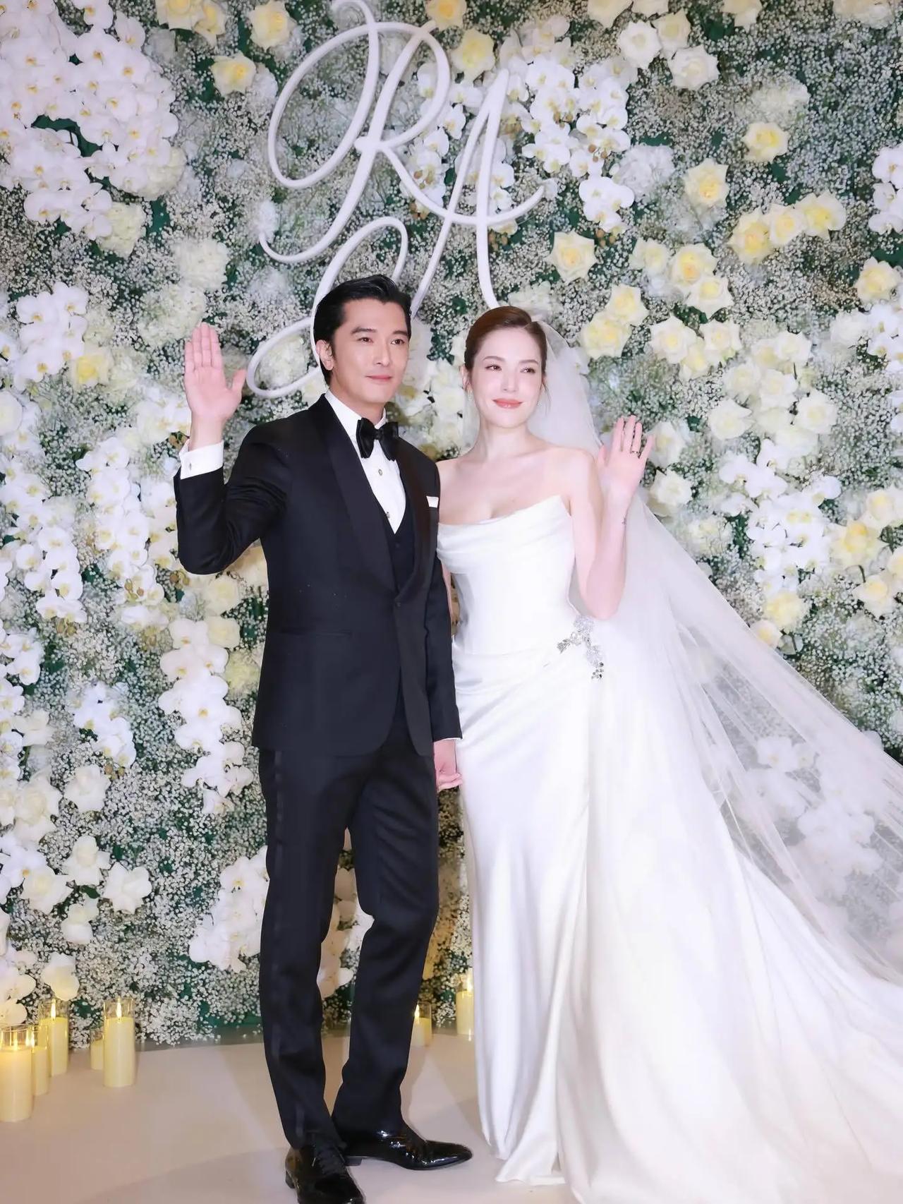 邱泽许玮甯今日举行婚宴，这夫妻俩的颜值要是放内娱可以顶半边天！11月28日，