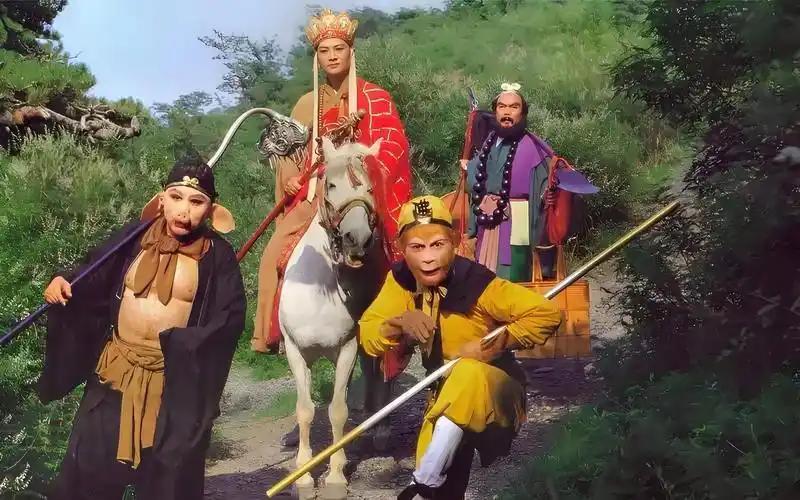 观音为何给唐僧找三个犯过错的徒弟？把三人的名字连起来就知道了观音奉如来法旨，护