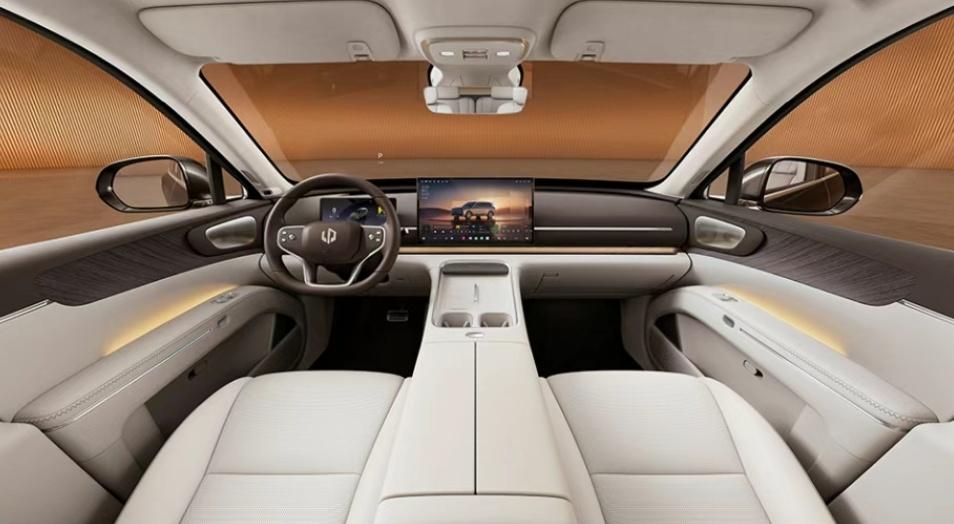 零跑D19内饰官图发布，大家可以品品，觉得档次如何，能不能达到30万级的标准？下