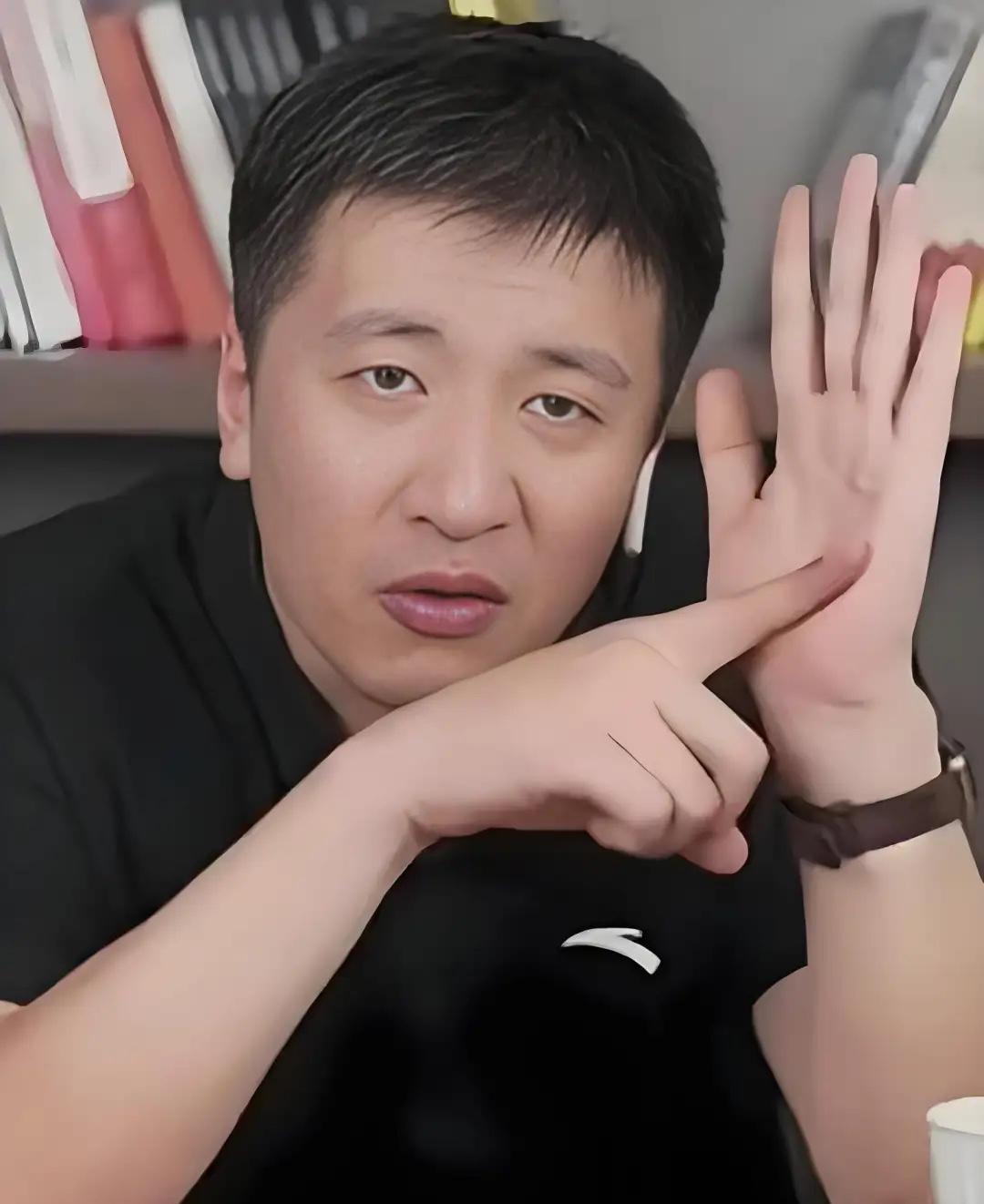 41岁张雪峰猝然离世，跑步机上的永别敲响健康警钟