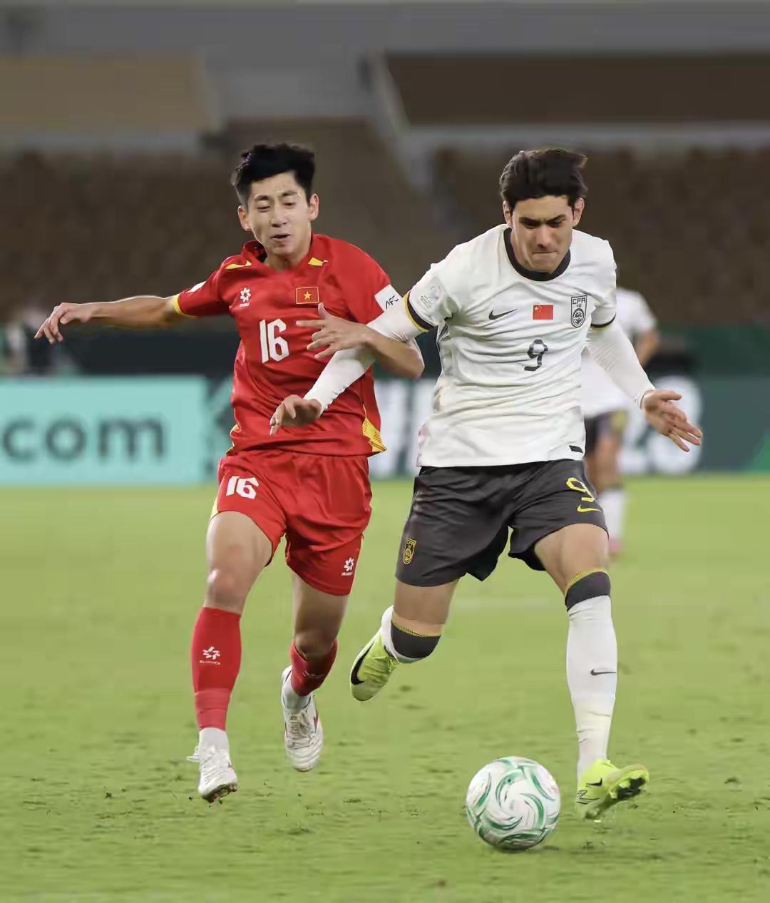 韩国队最担心了，中国队都3比0完胜越南队进决赛，如果韩国队不能胜越南队，那就太羞