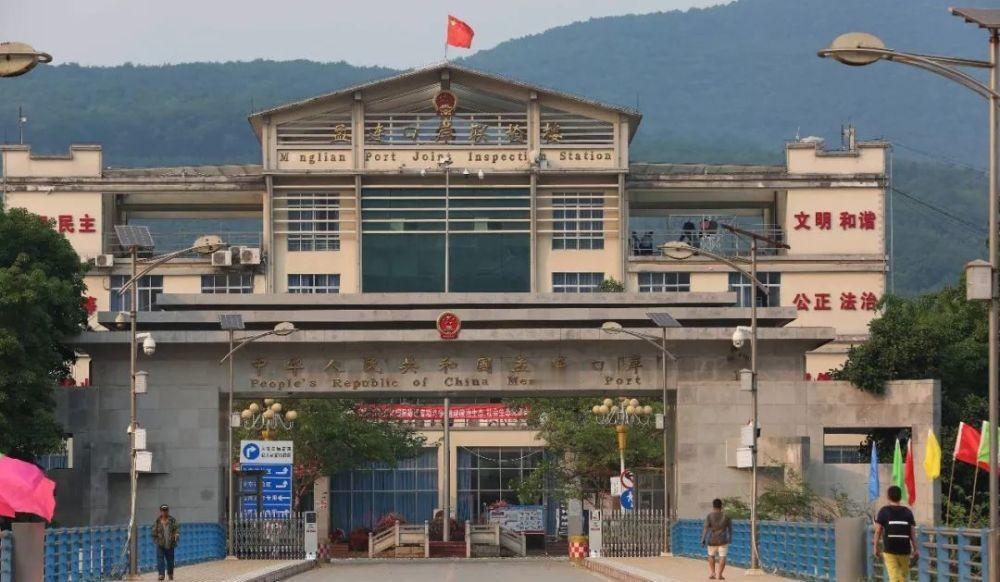 果敢、佤邦，两者本是同根生，却有着完全不同的结局。这样的命运反差，背后藏着几