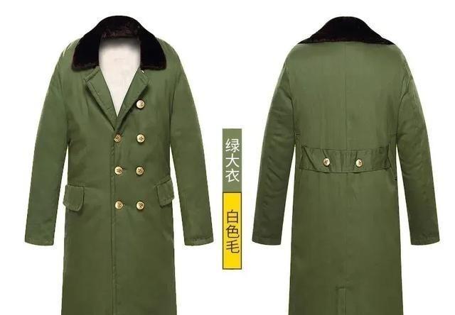 为什么各国军队采用棉服保暖而不是羽绒服，你知道原因吗？零下二十度的雪地里，士兵们