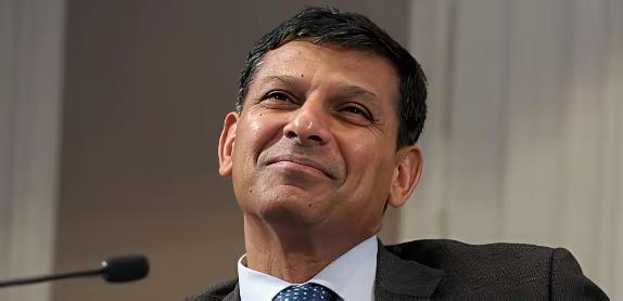 炸穿印度！自家经济学家狠抽莫迪：别跟中国比，你连资格都没有！彻底破防！印度顶